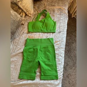 Yoga Basic tummy control Sports Set lime green